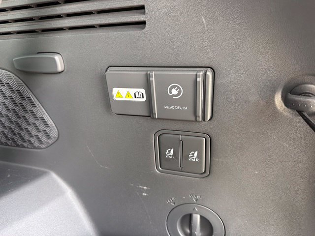 Used 2024 Kia EV9 GT-Line AWD/4WD image 15