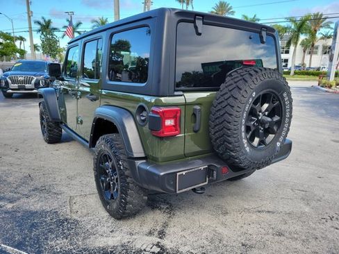 Used 2022 Jeep Wrangler Unlimited Sport AWD/4WD image 5