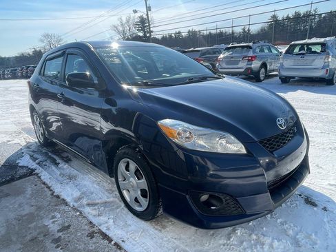 Used 2010 Toyota Matrix S image 3