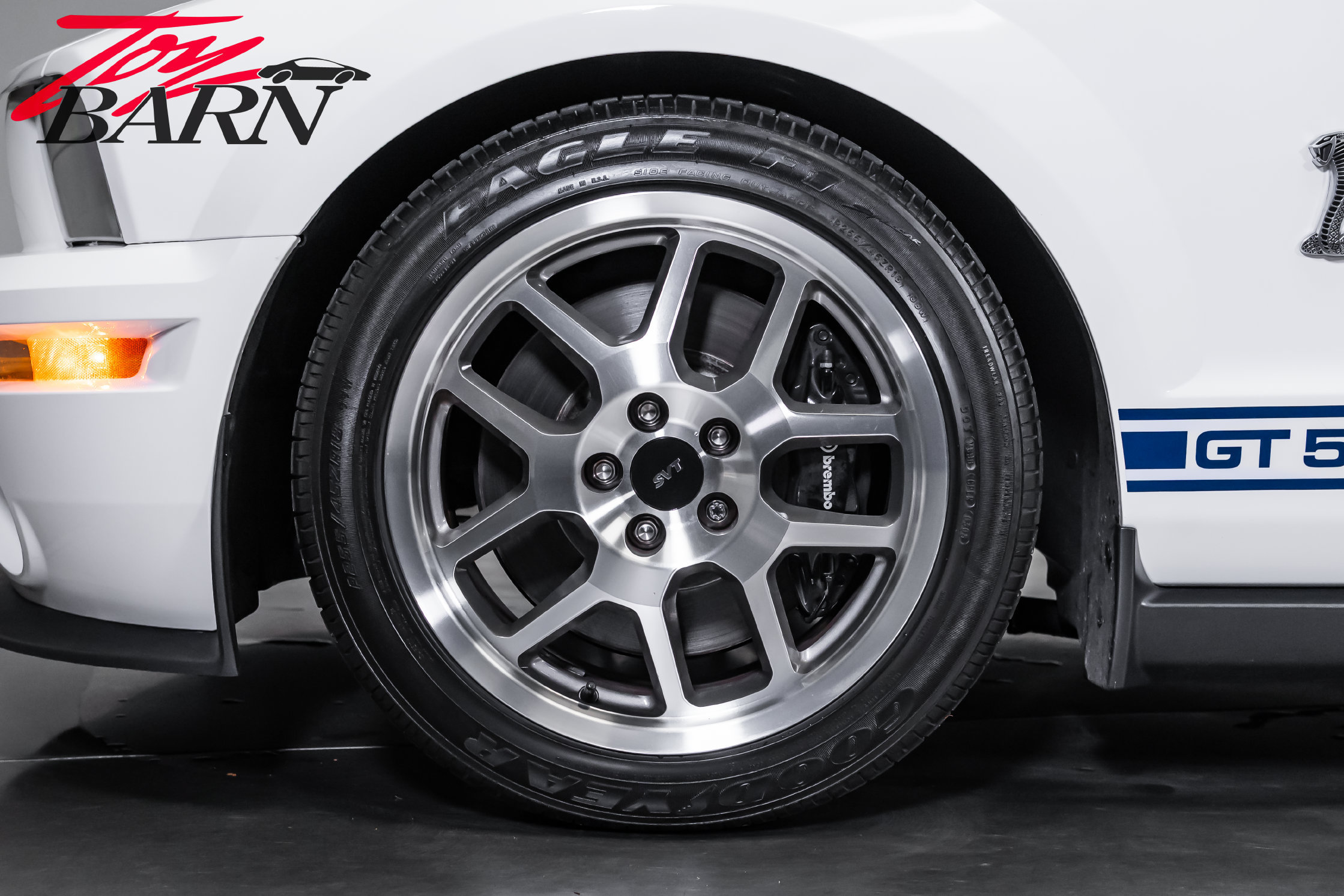 Used 2008 Ford Mustang Shelby GT500 RWD image 16