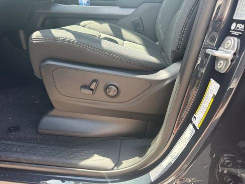 New 2026 RAM 1500 Big Horn AWD/4WD image 32