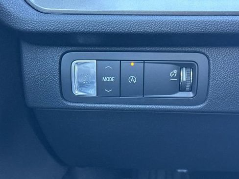 New 2026 Chevrolet Traverse LT image 35