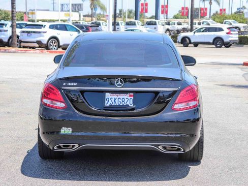 Used 2016 Mercedes-Benz C 300 Sedan image 12