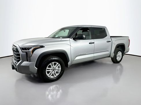 Used 2023 Toyota Tundra SR5 RWD image 3