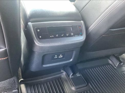 Used 2023 Nissan Pathfinder Rock Creek AWD/4WD image 31