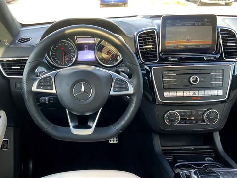 Used 2018 Mercedes-Benz GLE 43 AMG AMG GLE 43 image 6