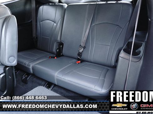 Certified 2022 Buick Enclave Premium image 11