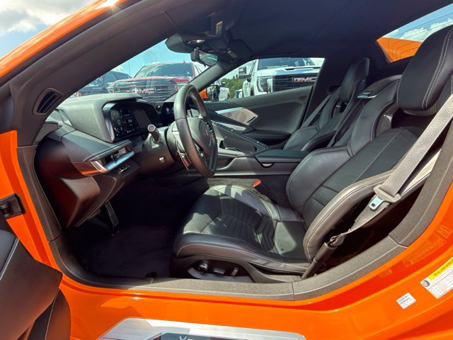 Used 2022 Chevrolet Corvette Stingray Preferred Conv w/ Z51 Performance Package RWD image 14