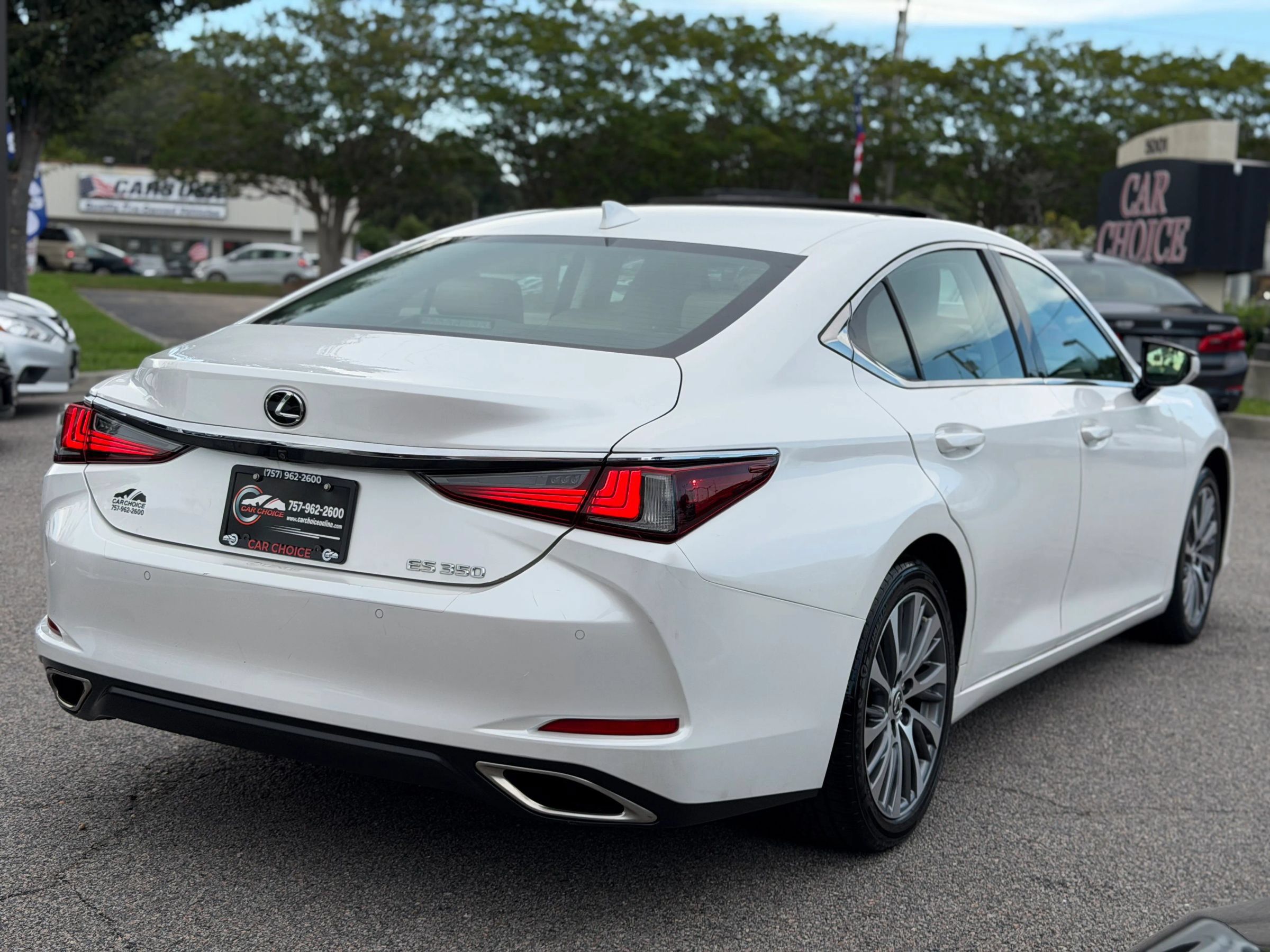 Used 2019 Lexus ES 350 w/ Premium Package FWD image 7