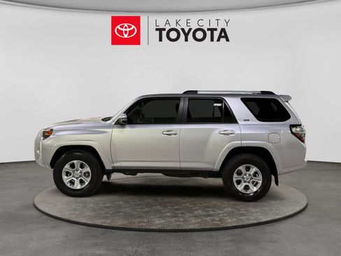 Used 2023 Toyota 4Runner SR5 Premium w/ Moonroof Package AWD/4WD image 3