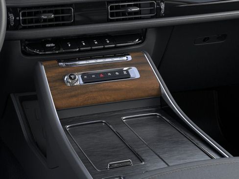 New 2026 Lincoln Aviator Reserve w/ Jet Appearance Package AWD/4WD image 15