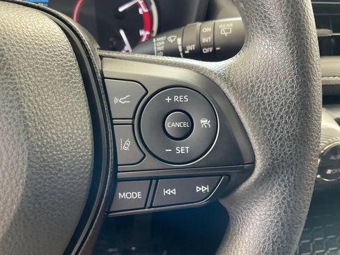 Certified 2025 Toyota RAV4 XLE AWD/4WD image 12