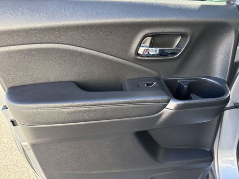 Used 2021 Honda Ridgeline Sport image 12