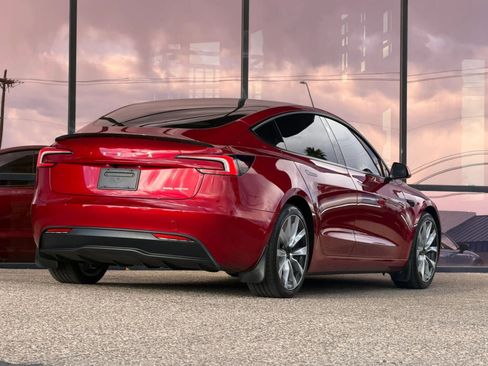 Used 2024 Tesla Model 3 Long Range AWD/4WD image 15