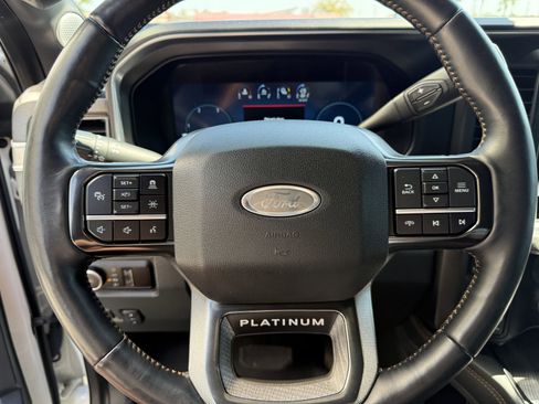 Used 2024 Ford F250 Platinum image 30