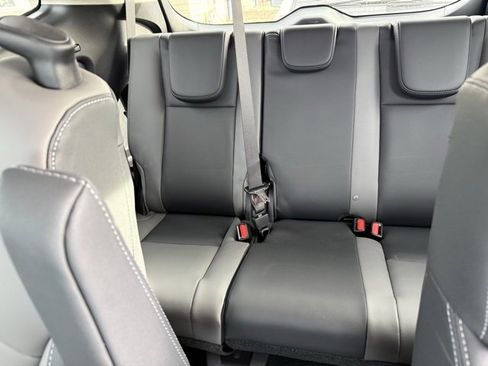 Used 2022 Subaru Ascent Onyx Edition image 11