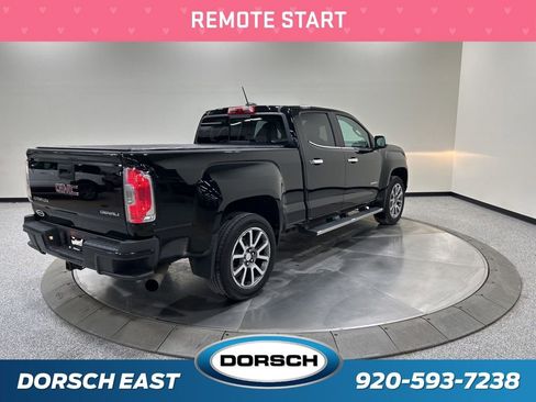 Used 2018 GMC Canyon Denali image 3
