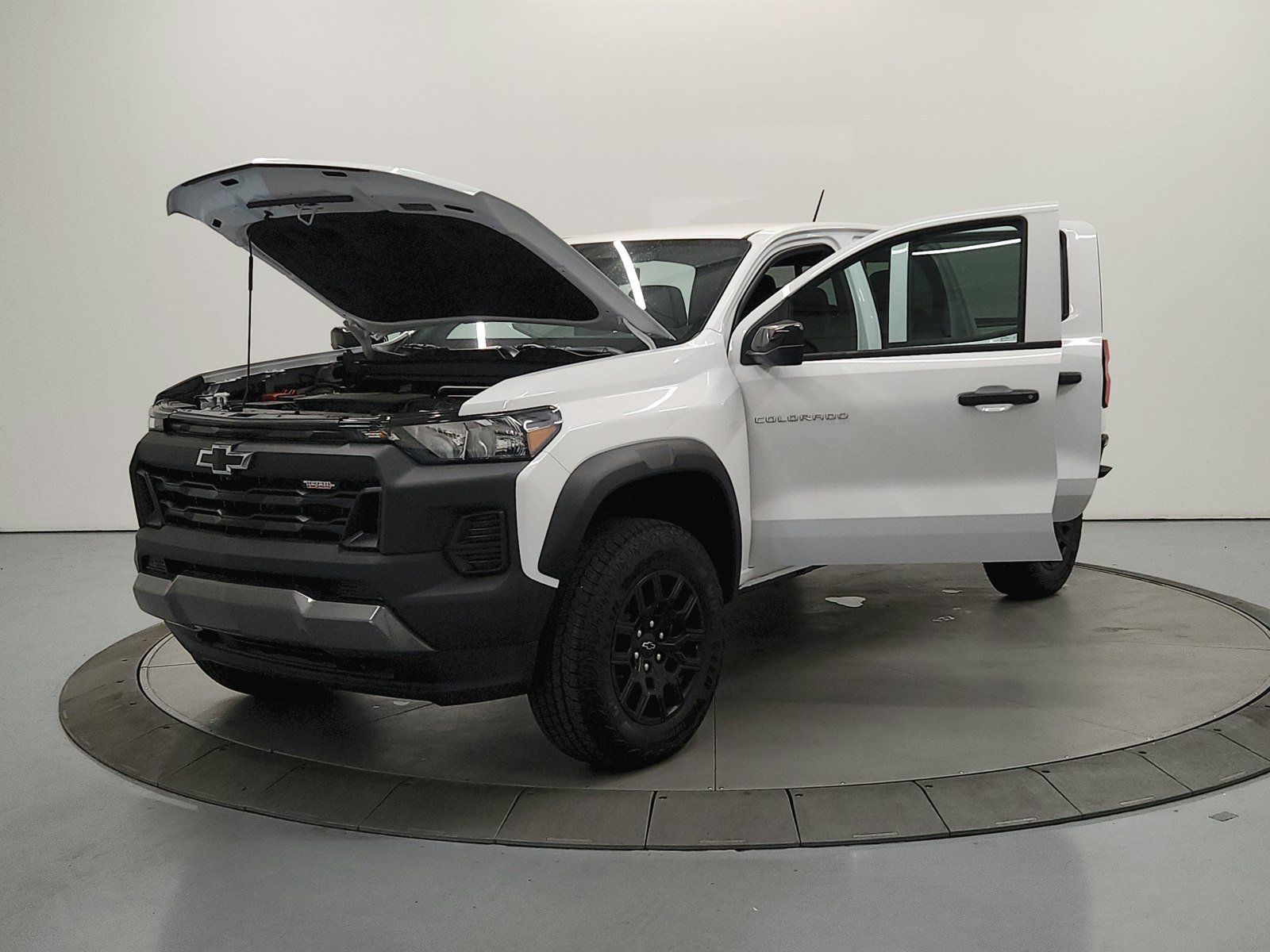 New 2026 Chevrolet Colorado Trail Boss AWD/4WD image 48