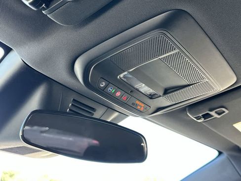 New 2026 Chevrolet Equinox EV LT image 24