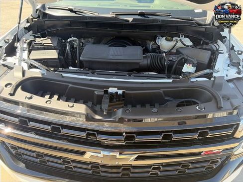 Used 2024 Chevrolet Tahoe Z71 w/ Luxury Package AWD/4WD image 21