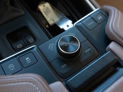 Used 2024 Toyota Grand Highlander Platinum image 34