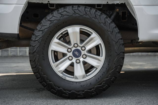 Used 2020 Ford F150 XLT w/ Trailer Tow Package AWD/4WD image 31