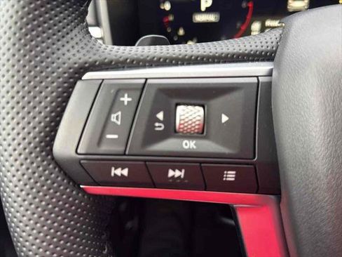 New 2026 Mitsubishi Outlander SE image 22