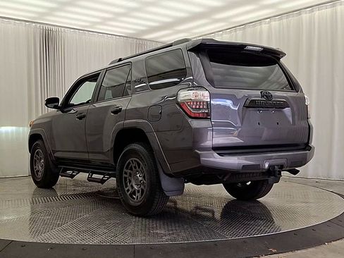 Used 2021 Toyota 4Runner Venture image 9