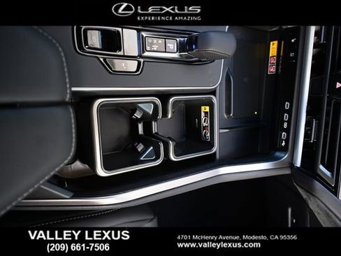 New 2026 Lexus TX 500h AWD image 16