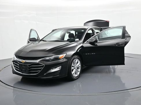 Used 2023 Chevrolet Malibu LT FWD image 31