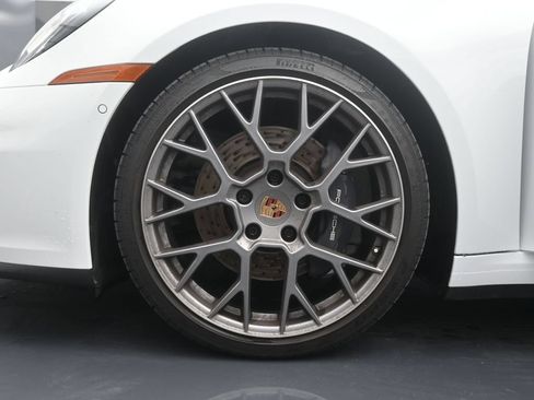 Certified 2025 Porsche 911 Carrera RWD image 6