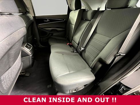 Used 2020 Kia Sorento LX AWD/4WD image 20