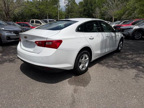 Used 2024 Chevrolet Malibu LS FWD image 6