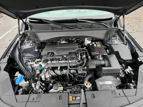 Used 2025 Hyundai Kona SEL image 32