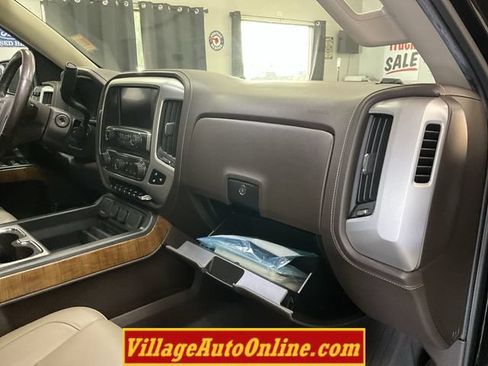 Used 2018 GMC Sierra 1500 SLT AWD/4WD image 40