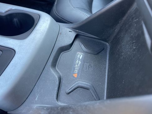 Used 2018 Chevrolet Colorado ZR2 image 26