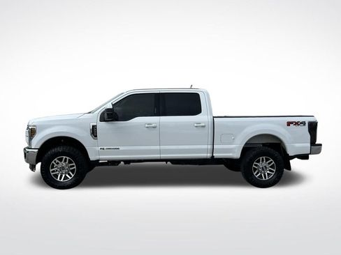 Used 2019 Ford F250 Lariat w/ Lariat Value Package image 2