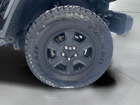 Used 2022 Jeep Gladiator Mojave w/ LED Lighting Group image 2