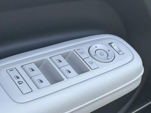 New 2026 Hyundai Santa Fe Calligraphy FWD image 18