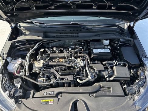 Certified 2024 Toyota Corolla LE image 33