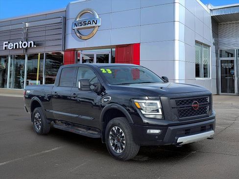 Used 2023 Nissan Titan PRO-4X w/ Pro-4x Convenience Package image 1