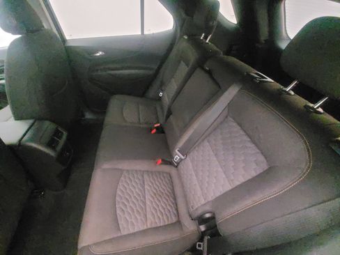 Used 2019 Chevrolet Equinox LT image 18
