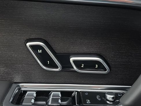 New 2026 Land Rover Range Rover SE AWD/4WD image 30