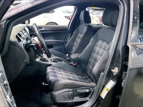 Used 2019 Volkswagen GTI S image 25