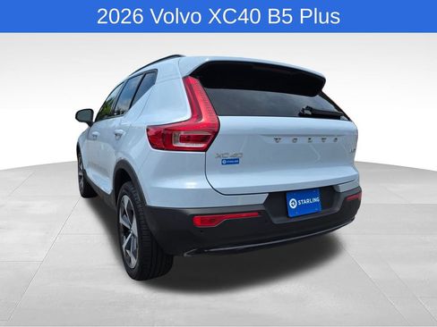 Used 2026 Volvo XC40 B5 Plus AWD/4WD image 7