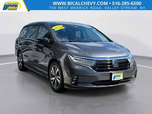 Used 2022 Honda Odyssey Touring image 1