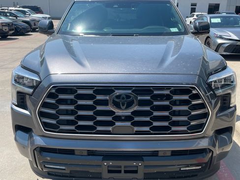 Used 2025 Toyota Sequoia Platinum AWD/4WD image 3