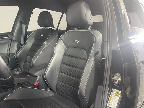 Used 2019 Volkswagen Golf R DCC & Navigation 4Motion image 21