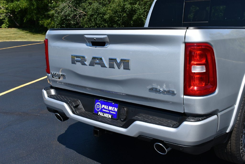New 2026 RAM 1500 Laramie w/ Laramie Preferred Package AWD/4WD image 8