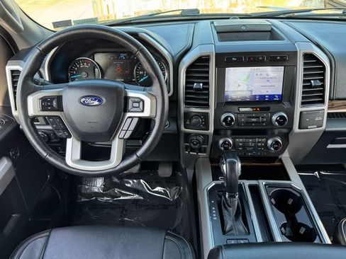 Used 2020 Ford F150 Lariat w/ Equipment Group 502A Luxury AWD/4WD image 4